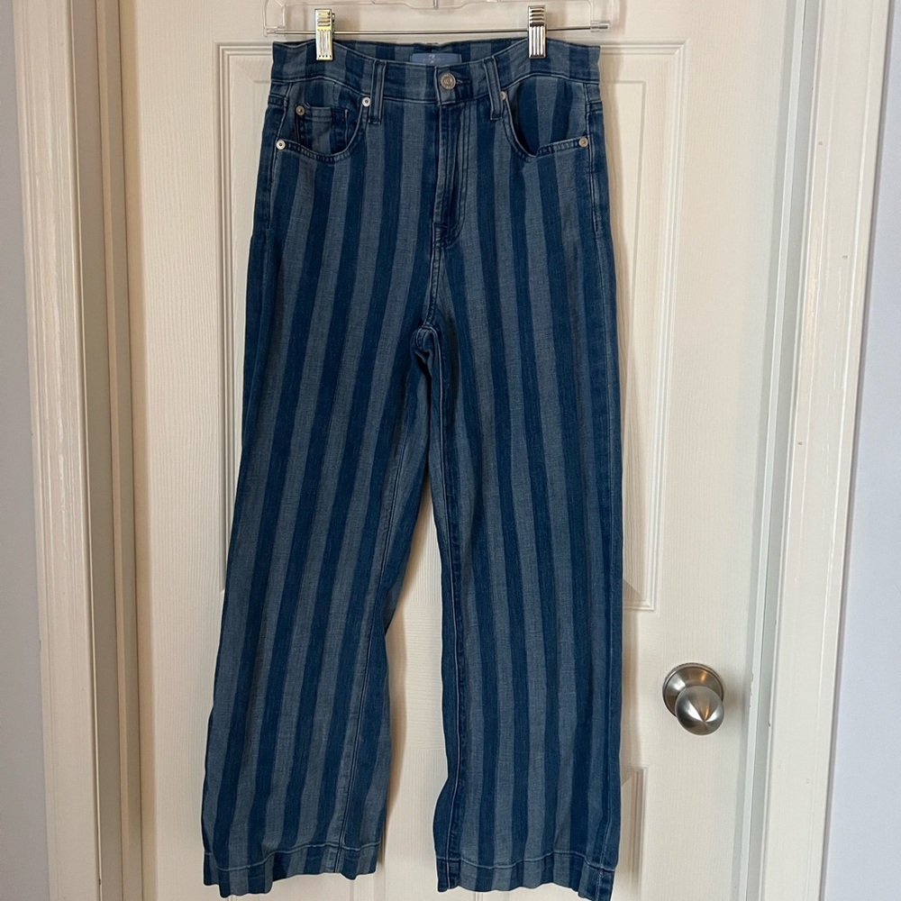 Stylish striped 7s jeans size 27